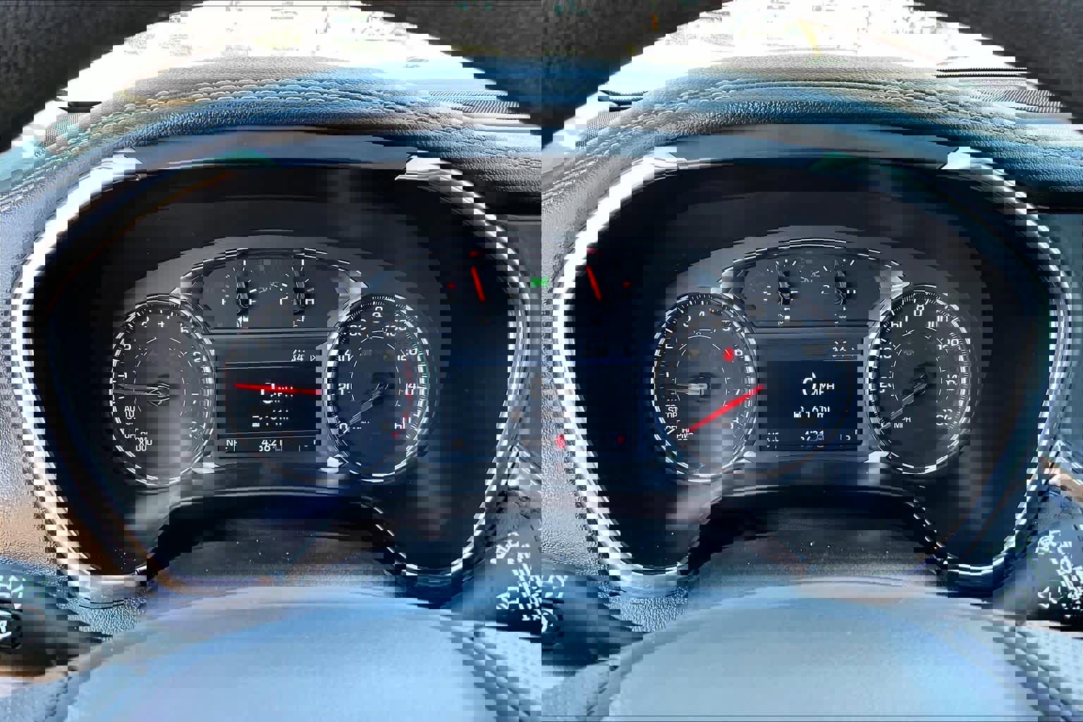 Used 2025 Chevrolet Blazer LT image 25