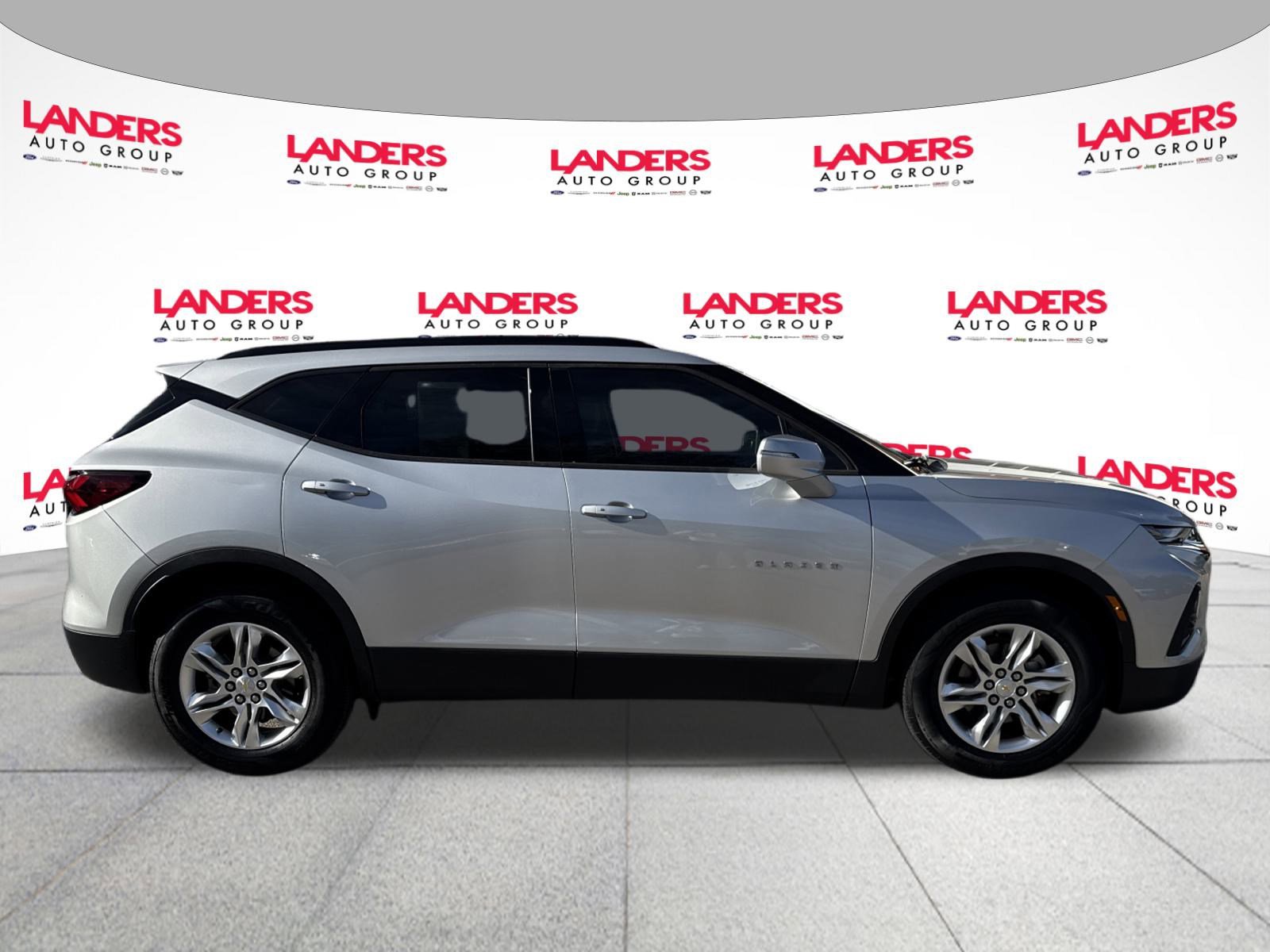 Used 2020 Chevrolet Blazer LT image 2