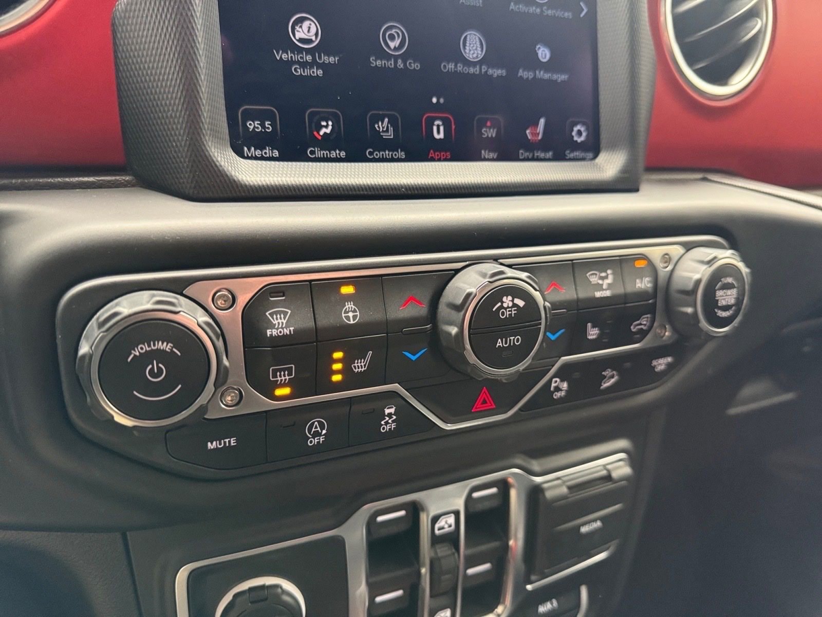 Used 2020 Jeep Wrangler Unlimited Rubicon image 25