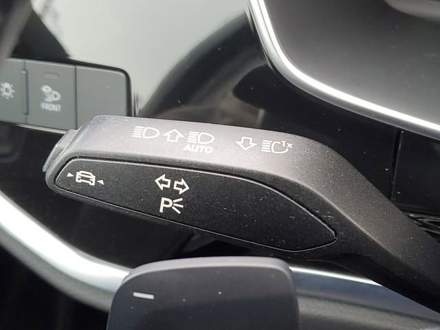 Used 2022 Audi Q3 2.0T Premium Plus w/ Premium Plus Package image 12