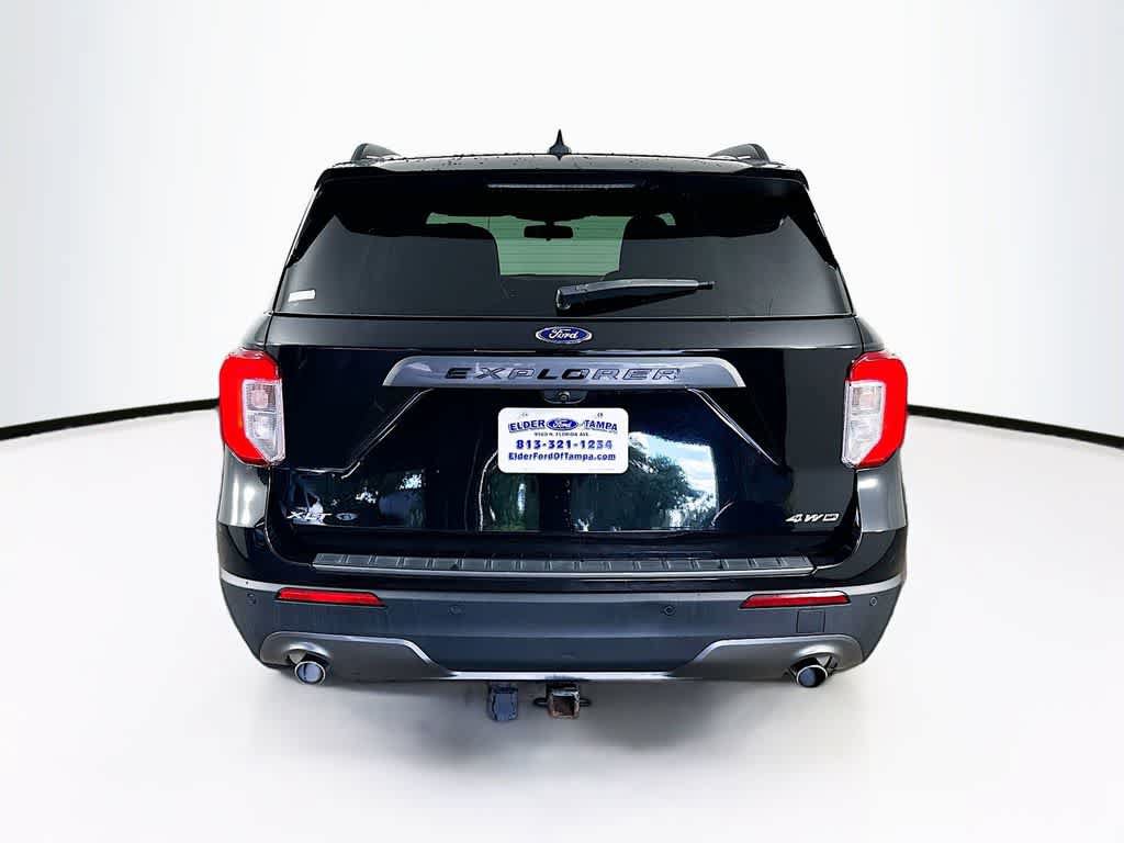 Certified 2022 Ford Explorer XLT w/ Equipment Group 202A AWD/4WD image 5