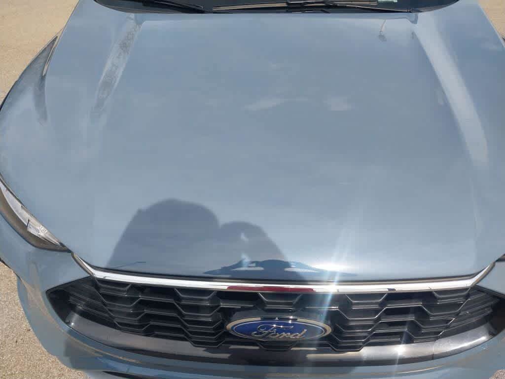 Certified 2023 Ford Escape ST-Line w/ Tech Pack #1 AWD/4WD image 32