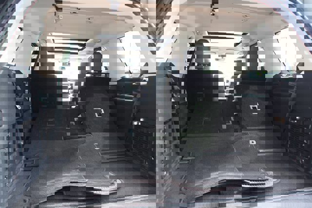 Certified 2025 Ford Expedition Active image 18