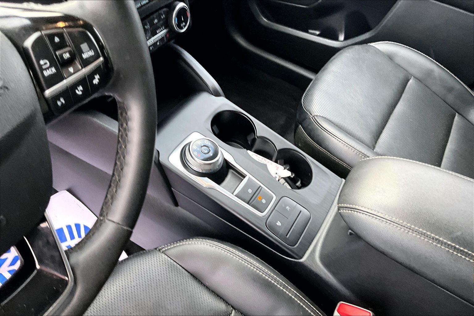 Certified 2022 Ford Escape SEL FWD image 15