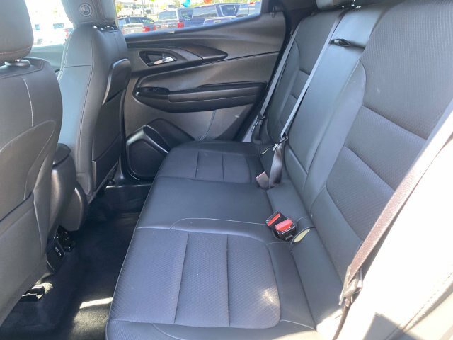 Used 2023 Chevrolet TrailBlazer RS w/ Convenience Package FWD image 11
