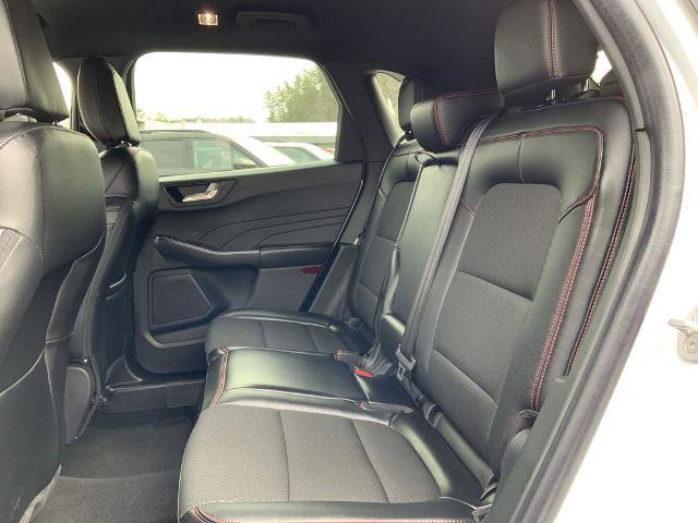 Certified 2025 Ford Escape ST-Line Select AWD/4WD image 13