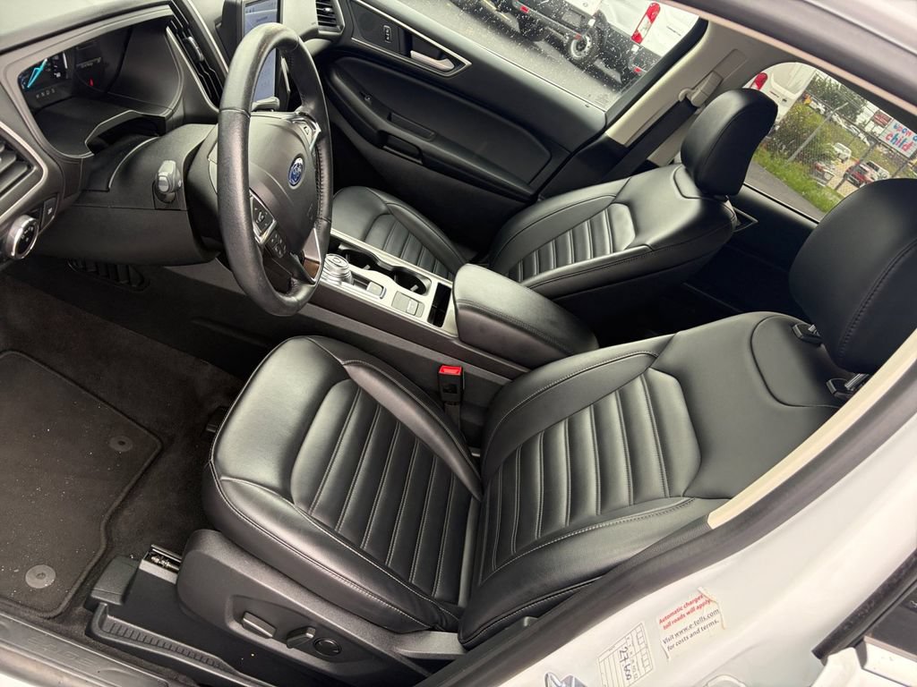 Certified 2024 Ford Edge SEL AWD/4WD image 16