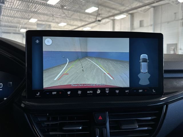 Certified 2025 Ford Escape ST-Line Elite image 11