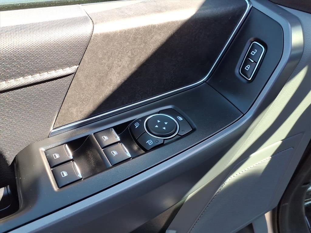 Certified 2025 Ford F150 XLT w/ Equipment Group 301A Standard image 16