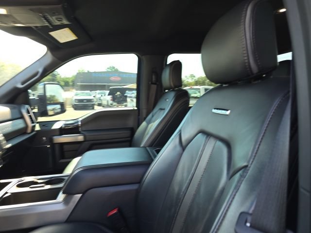 Certified 2022 Ford F450 Platinum AWD/4WD image 8