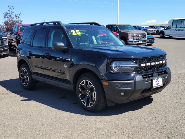 Certified 2025 Ford Bronco Sport Outer Banks w/ Outer Banks Tech Package+ AWD/4WD image 4