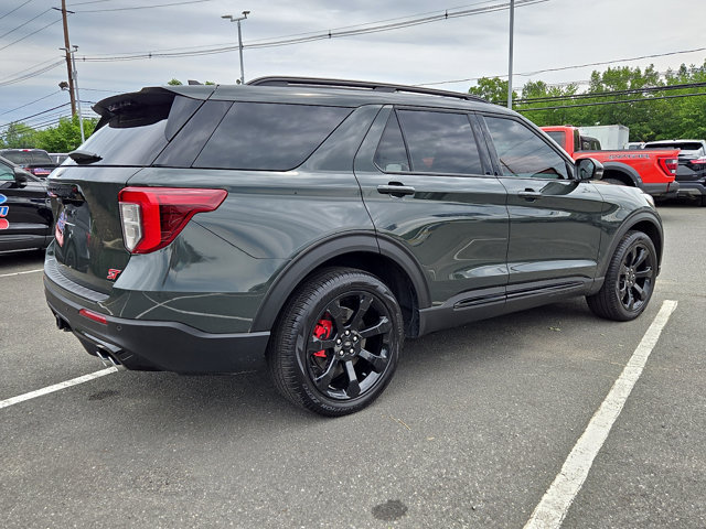 Certified 2024 Ford Explorer ST w/ Equipment Group 401A AWD/4WD image 11