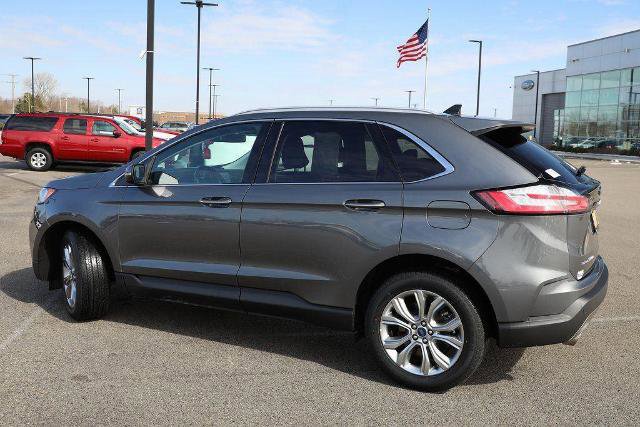 Certified 2022 Ford Edge Titanium image 7