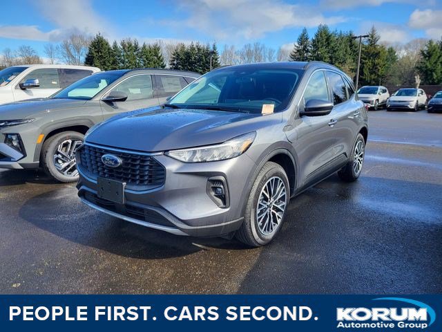Certified 2024 Ford Escape Base