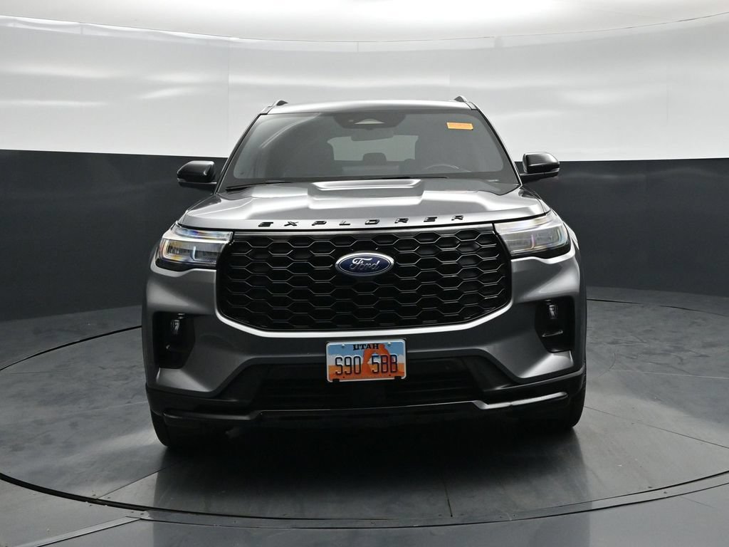 Certified 2025 Ford Explorer ST-Line w/ ST-Line Street Pack AWD/4WD image 20