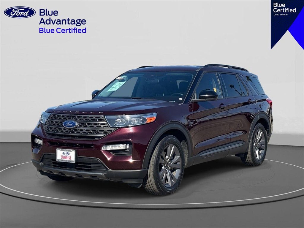 Certified 2022 Ford Explorer XLT w/ Equipment Group 202A