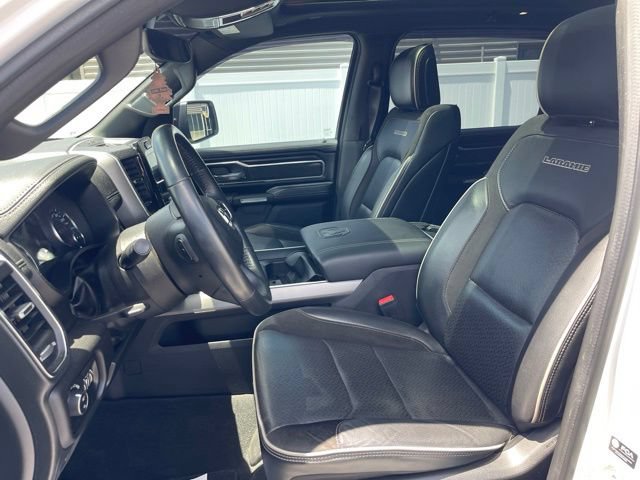 Used 2023 RAM 1500 Laramie AWD/4WD image 16
