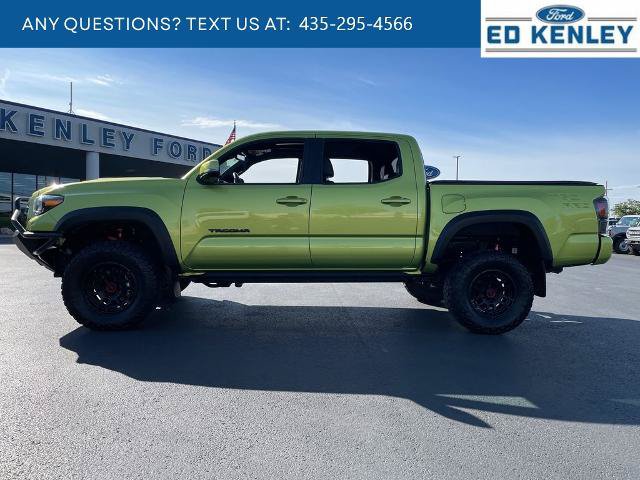 Used 2022 Toyota Tacoma TRD Pro AWD/4WD image 2