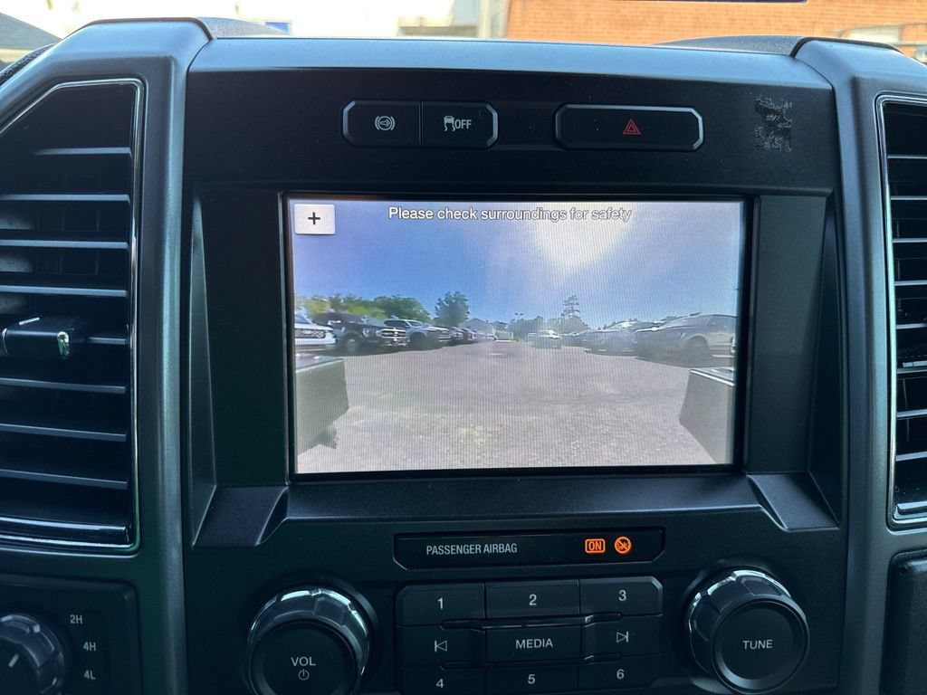 Certified 2019 Ford F550 4x4 SuperCab Super Duty w/ XLT Value Package image 23