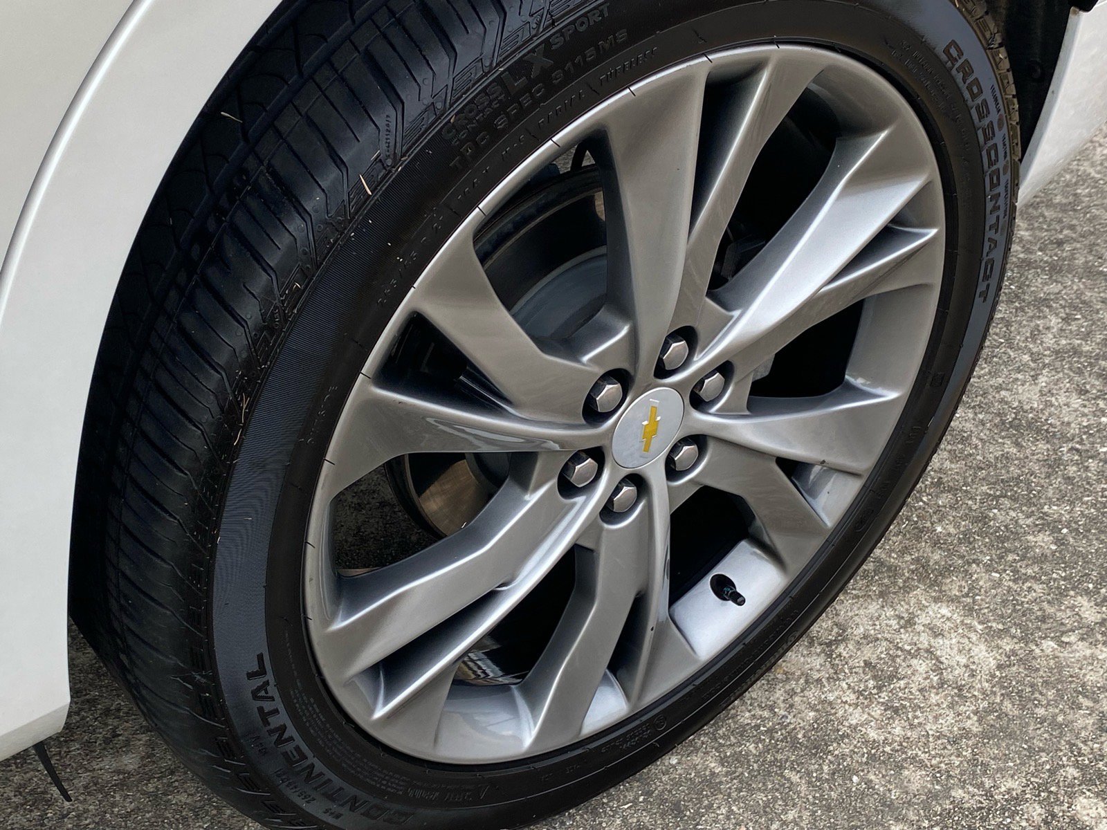 Used 2020 Chevrolet Blazer Premier w/ LPO, Sport Package image 24