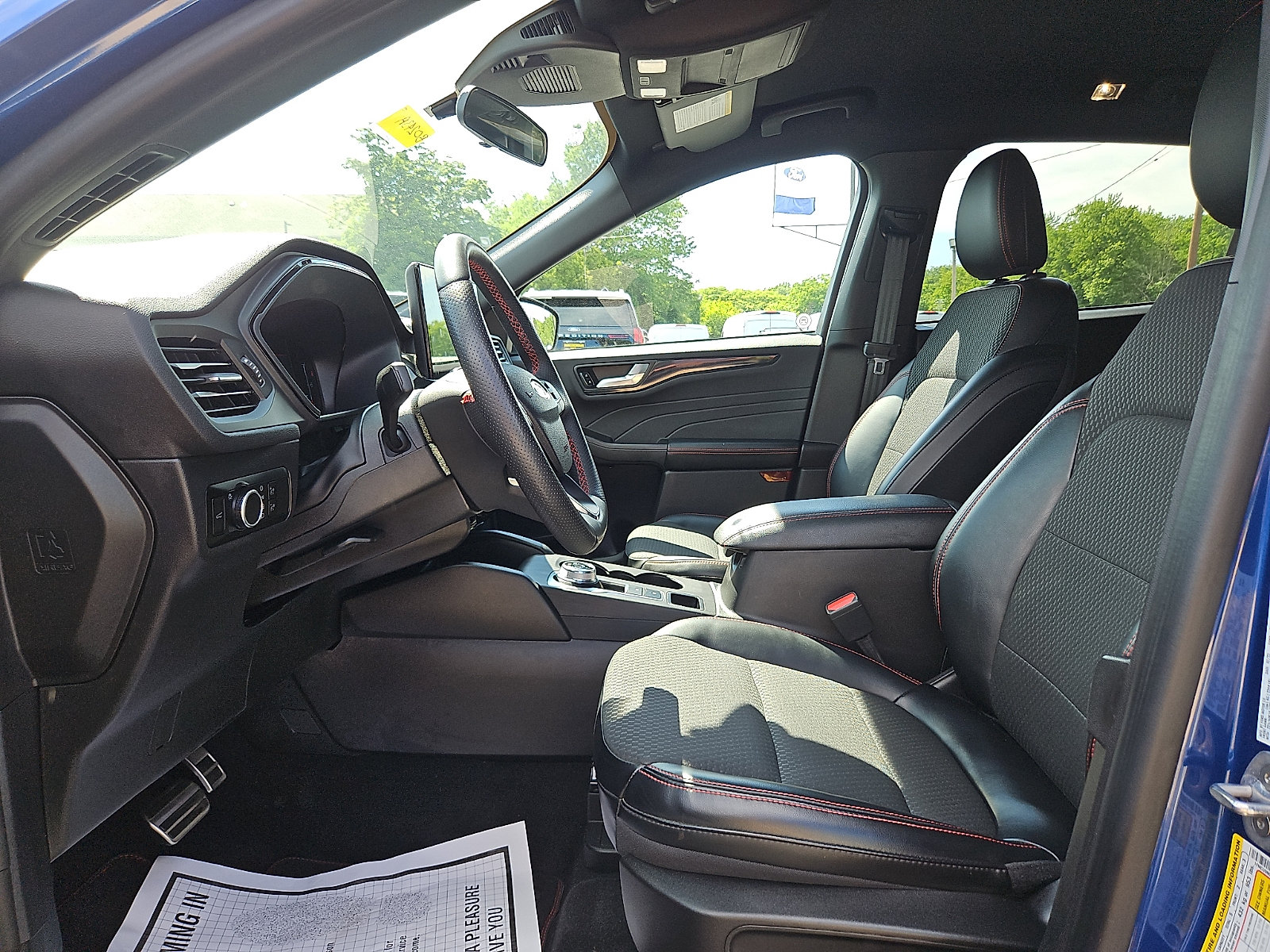 Certified 2023 Ford Escape ST-Line w/ Tech Pack #1 AWD/4WD image 13