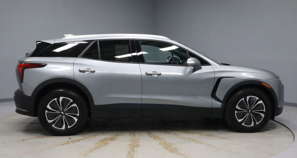 Used 2024 Chevrolet Blazer EV LT image 6