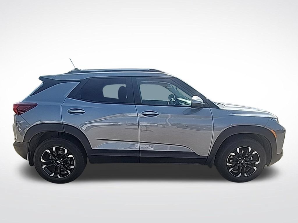 Used 2023 Chevrolet TrailBlazer LT AWD/4WD image 8