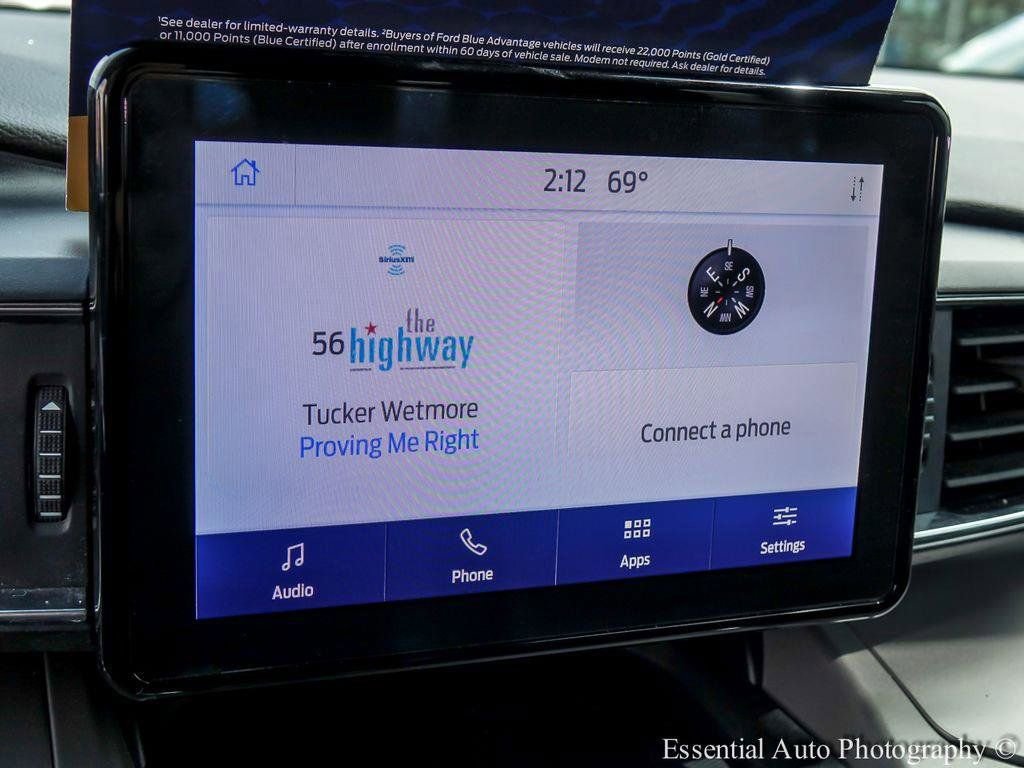 Certified 2022 Ford Explorer XLT w/ Equipment Group 202A image 15