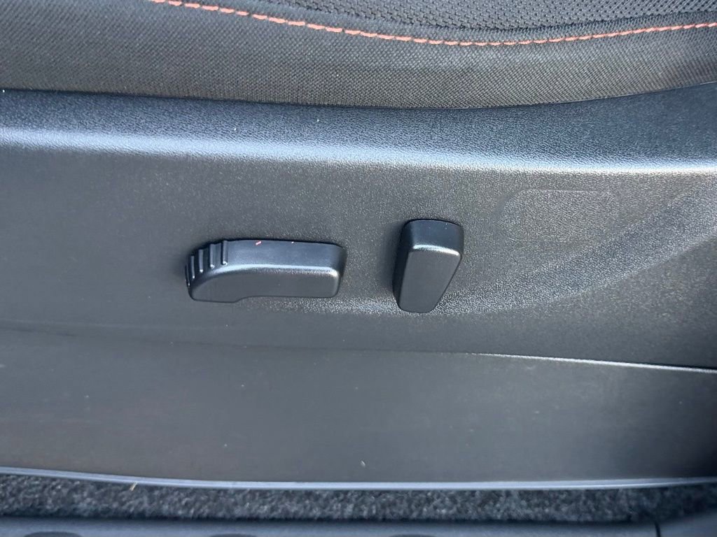 Used 2024 Nissan Frontier Pro-X w/ Pro Convenience Package image 17