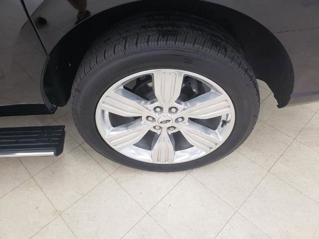 Certified 2024 Ford Expedition Max Platinum image 27