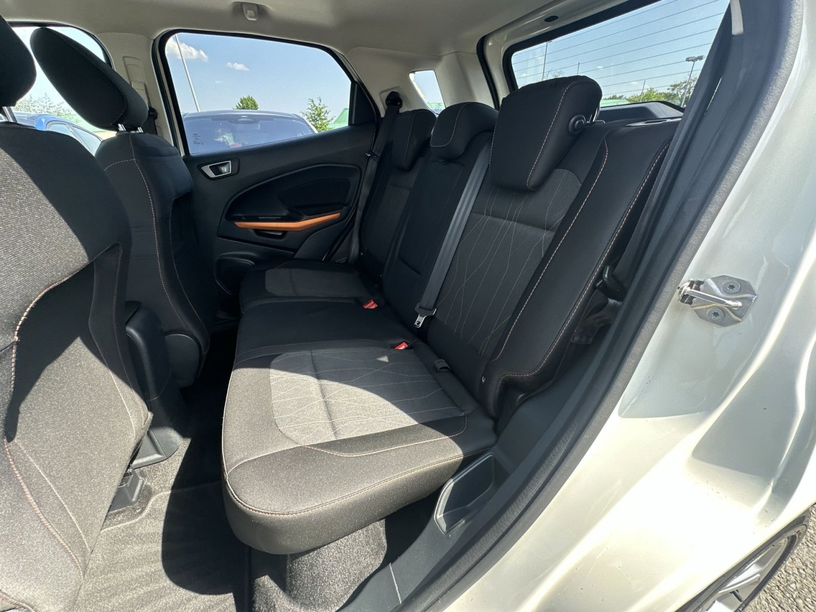 Certified 2021 Ford EcoSport SE w/ SE Appearance Package FWD image 32