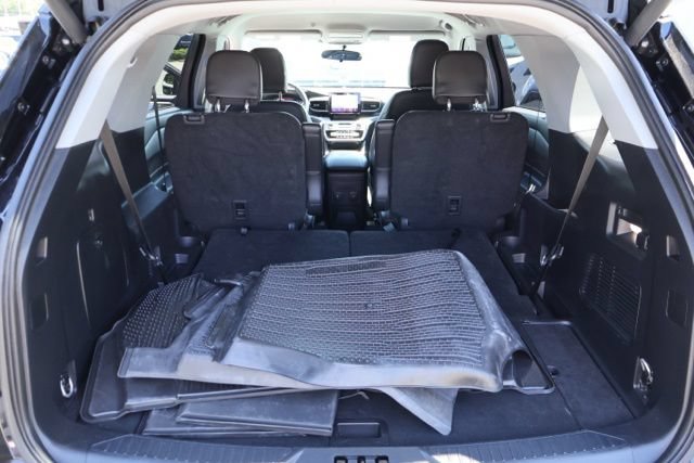 Certified 2023 Ford Explorer XLT w/ Equipment Group 202A AWD/4WD image 23