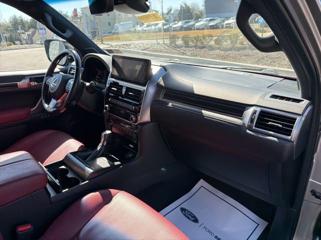 Used 2023 Lexus GX 460 Premium w/ Premium Package image 40