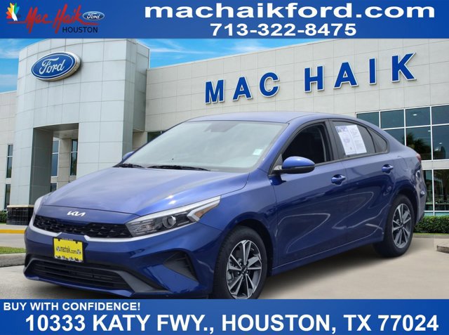 Used 2024 Kia Forte LXS w/ LXS Technology Package FWD image 1