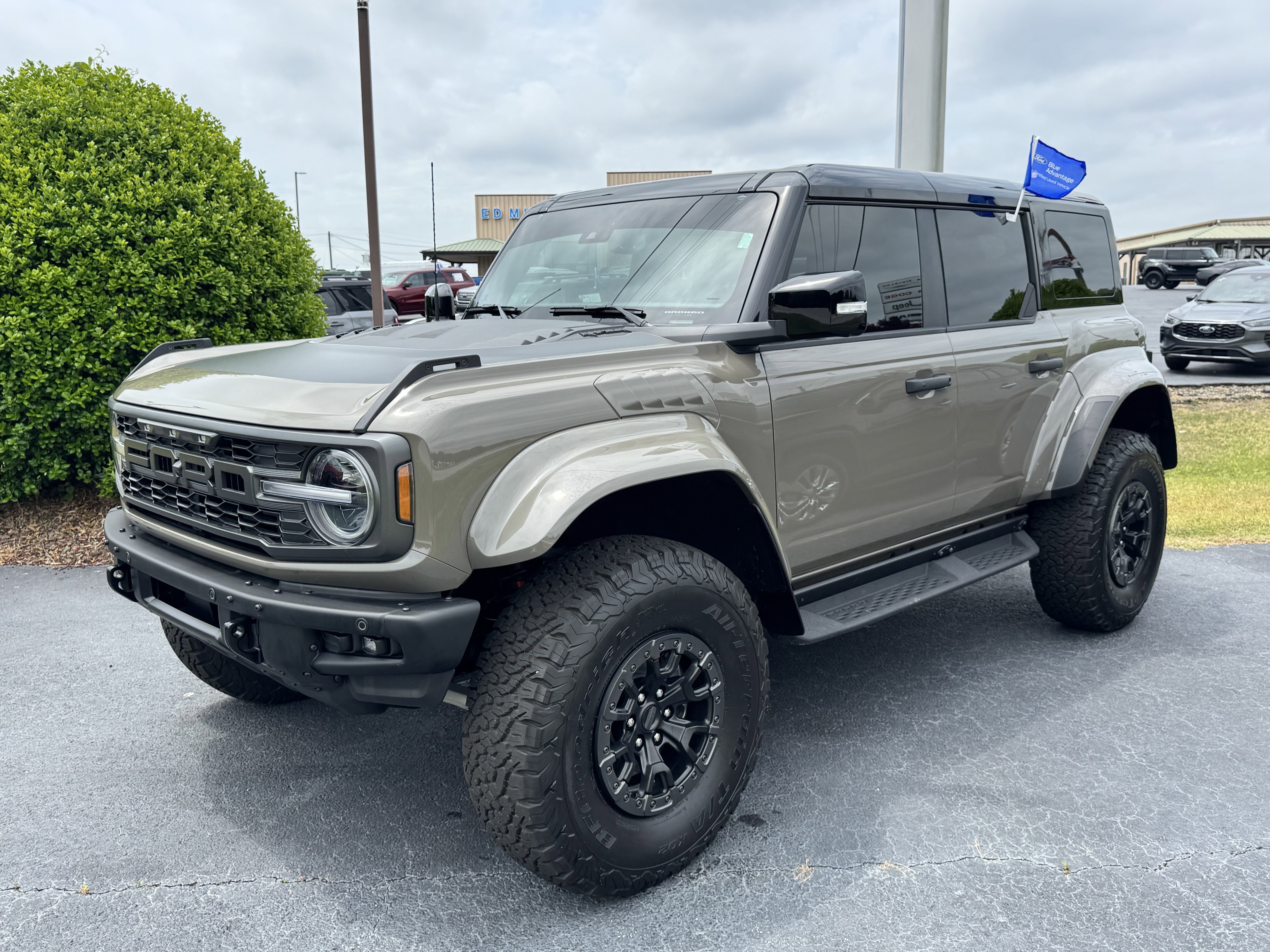 Certified 2025 Ford Bronco Raptor AWD/4WD image 2
