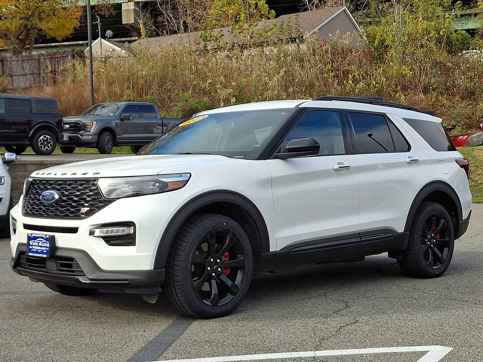 Certified 2023 Ford Explorer ST w/ ST Street Pack image 2