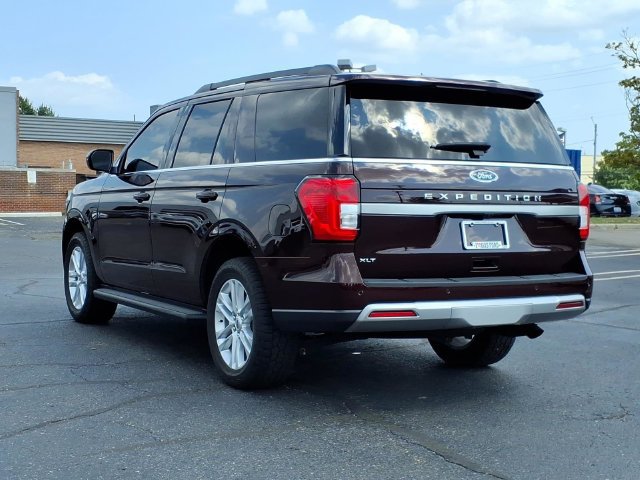 Certified 2024 Ford Expedition XLT AWD/4WD image 4