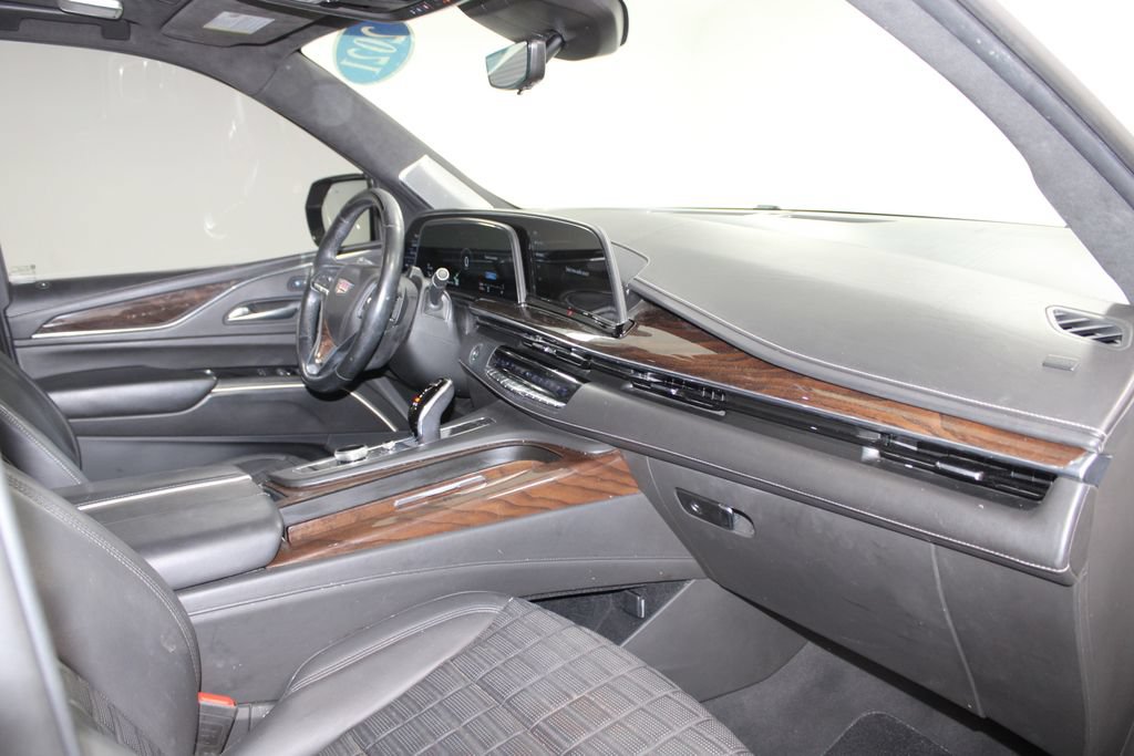Used 2021 Cadillac Escalade ESV Sport Platinum AWD/4WD image 31