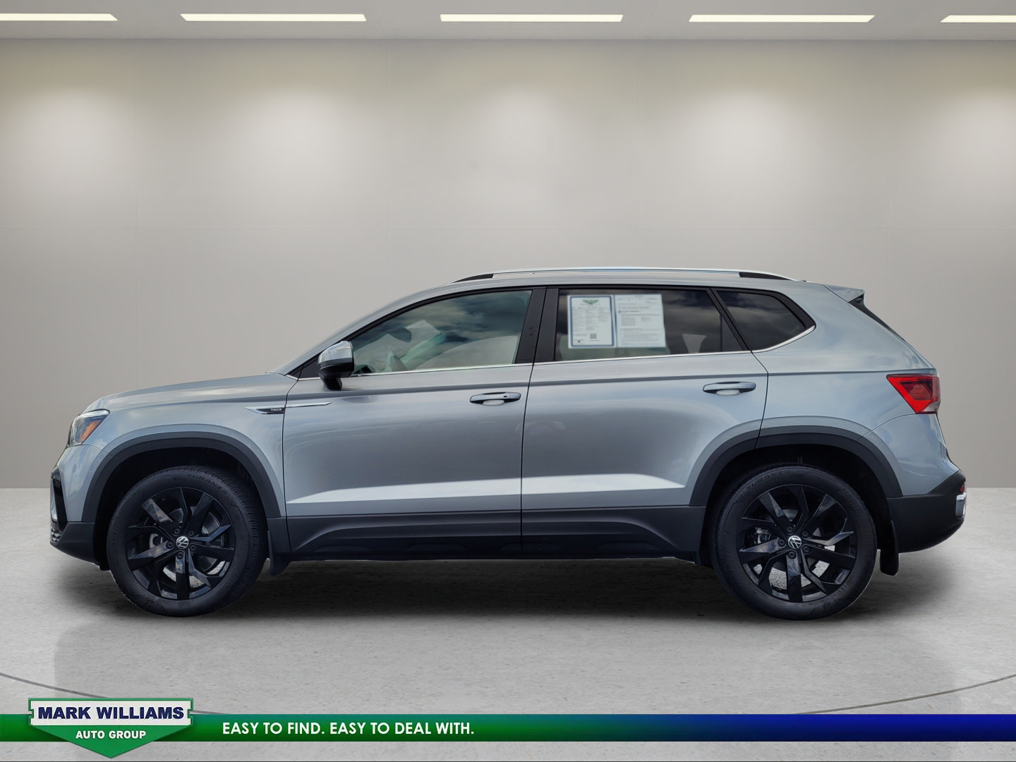 Used 2022 Volkswagen Taos SE FWD image 7