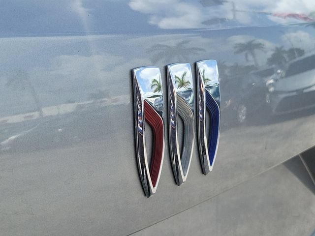 Used 2025 Buick Envision Sport Touring AWD/4WD image 5