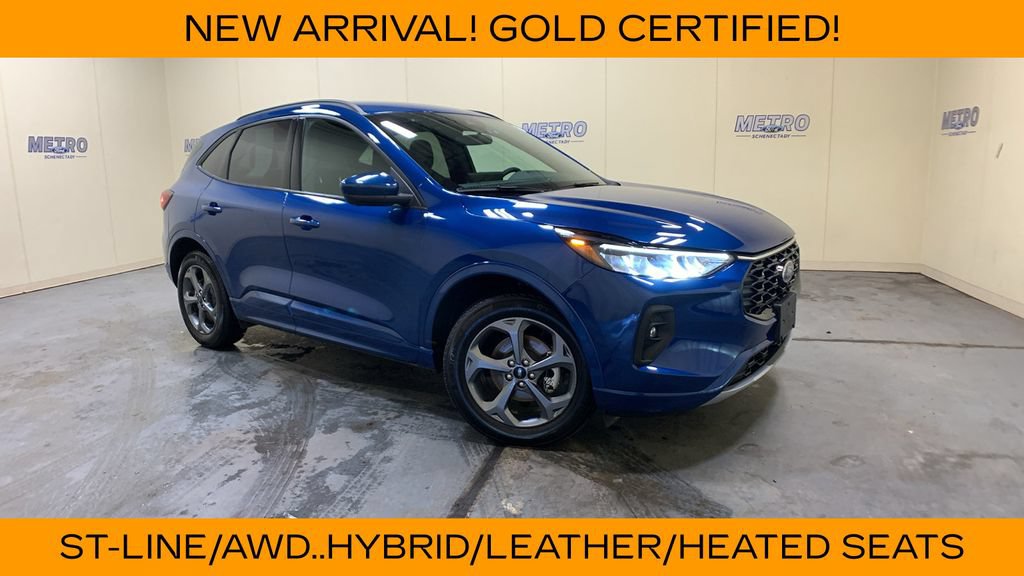 Certified 2023 Ford Escape ST-Line Select w/ Tech Pack #2 AWD/4WD image 1