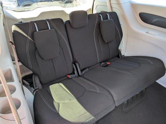 Used 2023 Chrysler Voyager LX FWD image 25