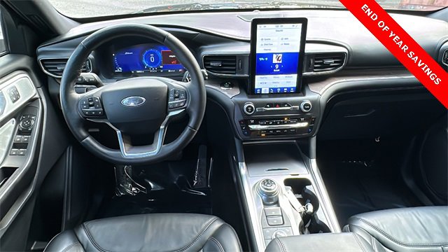 Certified 2020 Ford Explorer Platinum w/ Premium Technology Package image 22