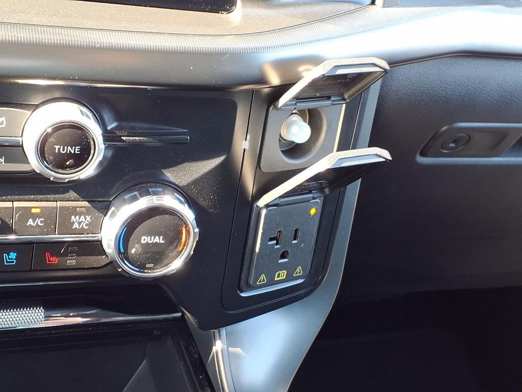 Certified 2024 Ford F150 Lariat image 17