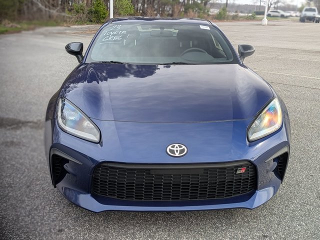 Used 2023 Toyota GR86 BASE image 9