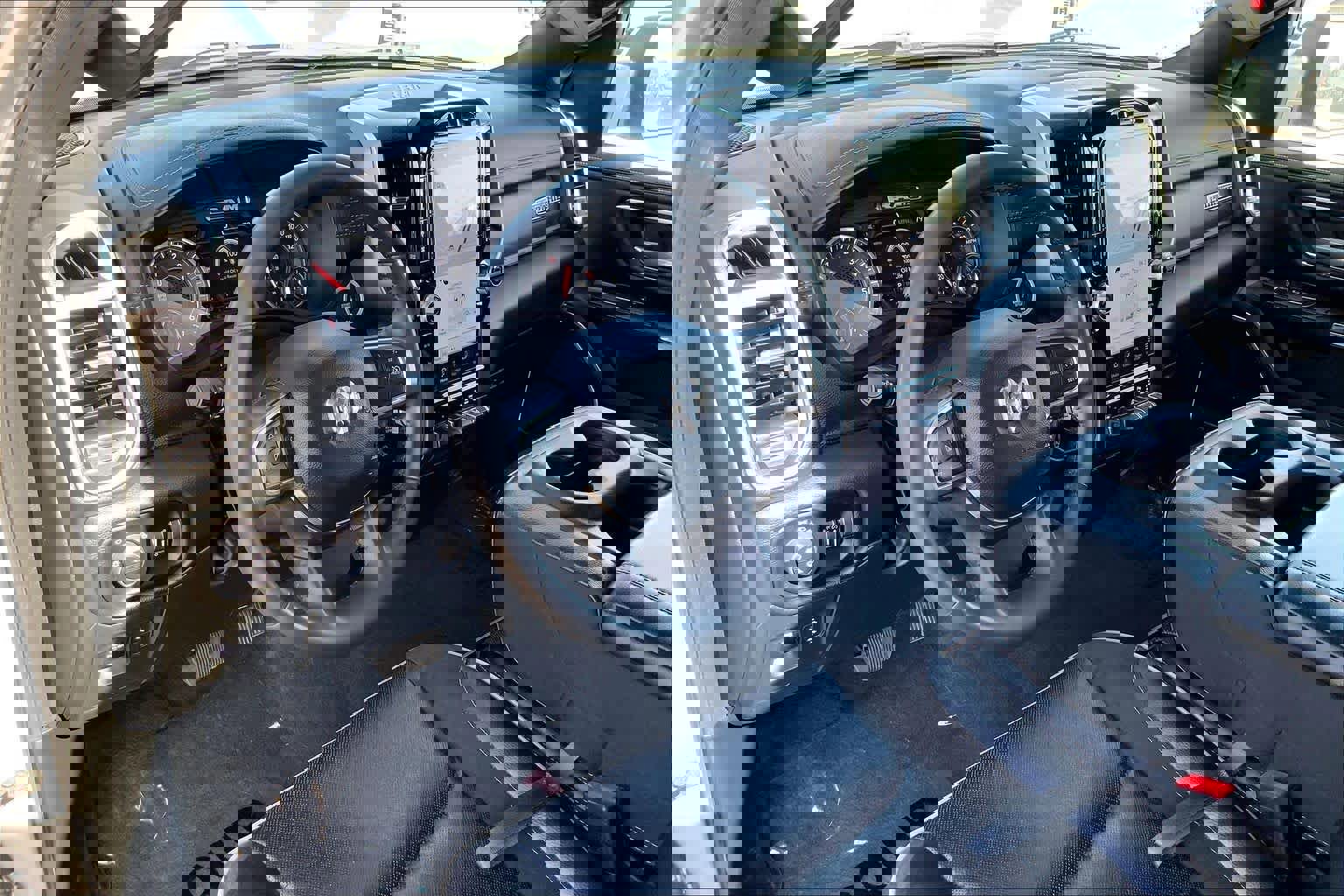 Used 2023 RAM 1500 Laramie image 18