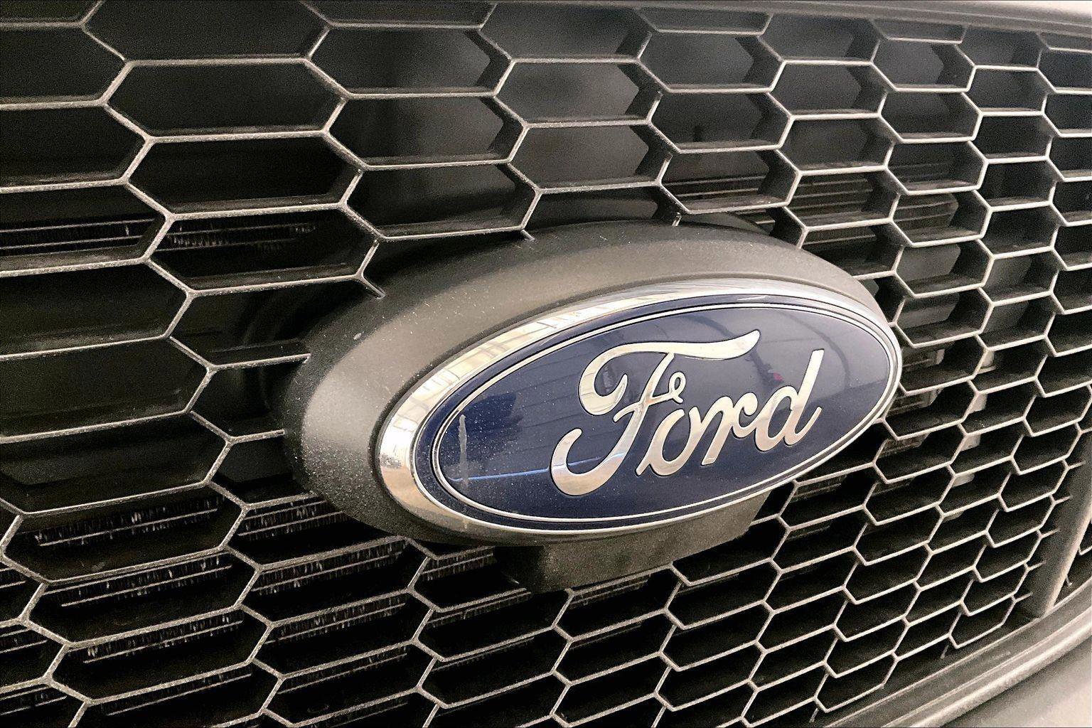 Certified 2023 Ford Transit 150 Base image 27