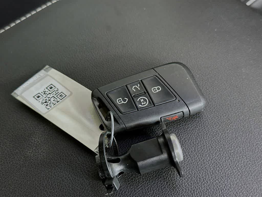 Used 2021 Volkswagen Atlas SE FWD image 22