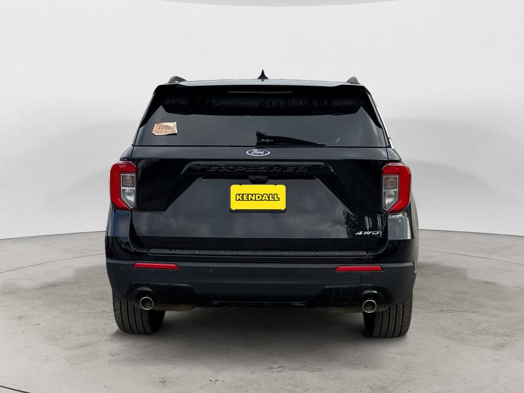 Certified 2023 Ford Explorer ST-Line AWD/4WD image 3