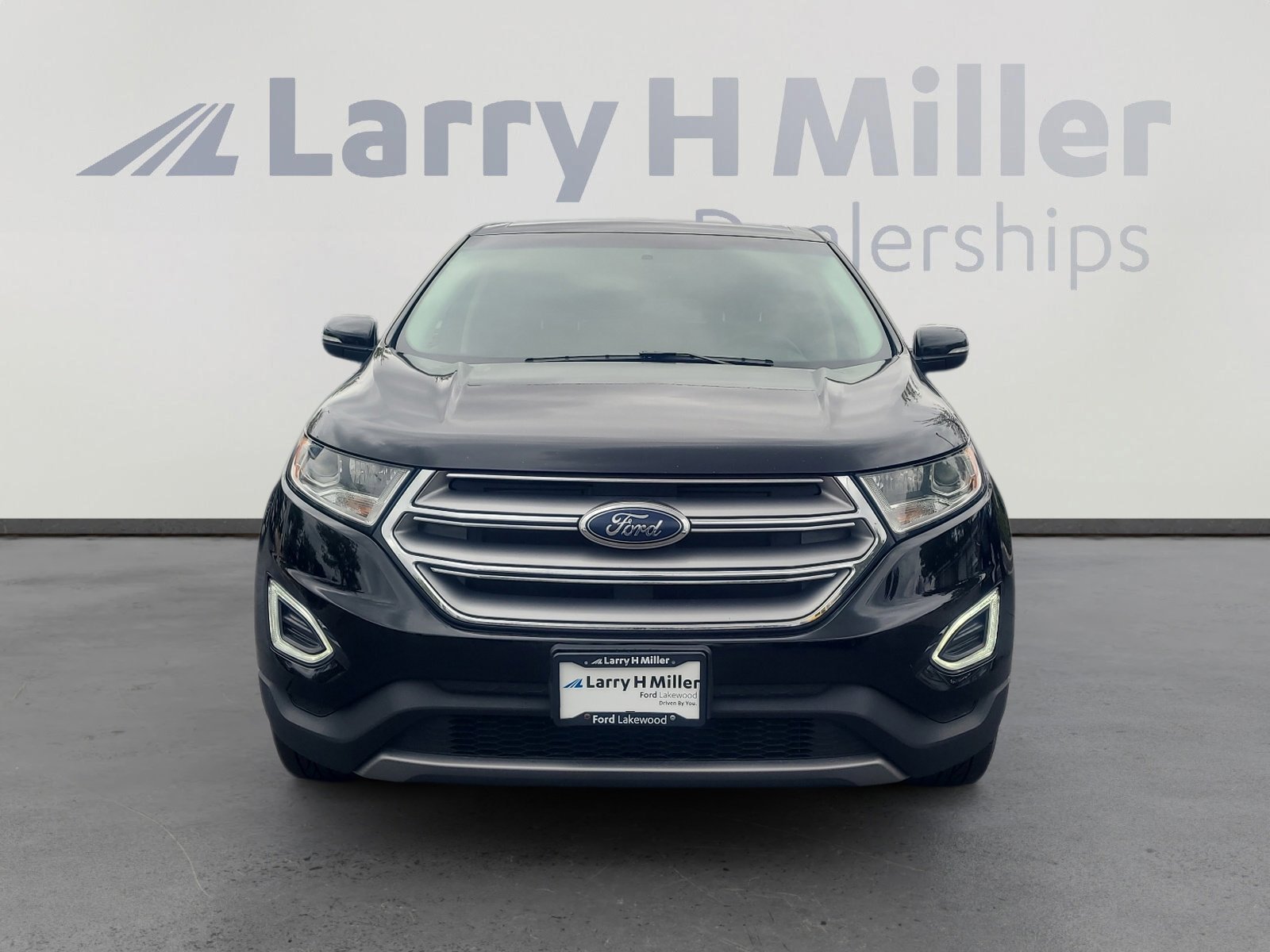 Certified 2017 Ford Edge Titanium AWD/4WD image 8